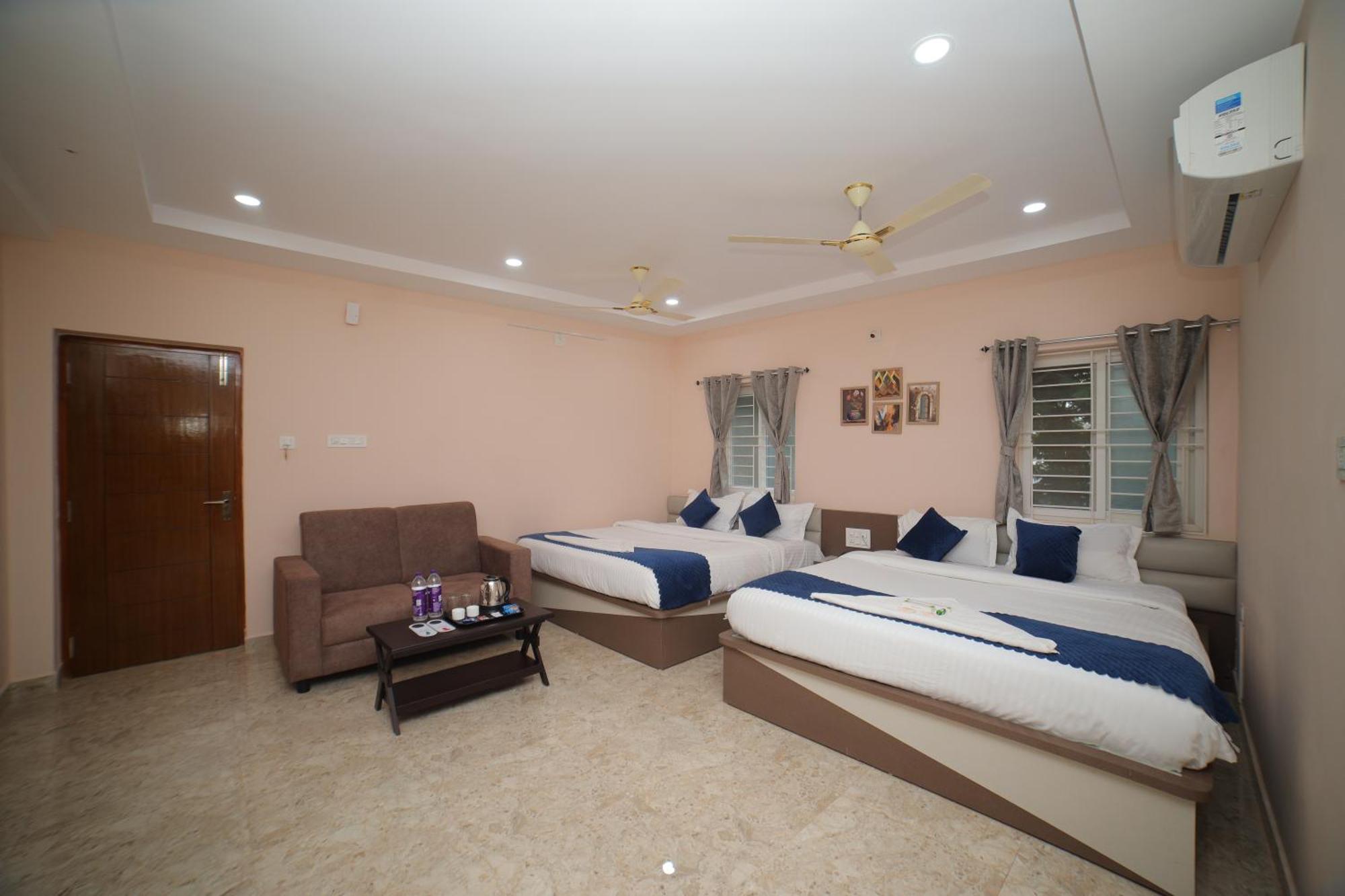Hotel Sri Ganesh Grand Tirupati Zewnętrze zdjęcie