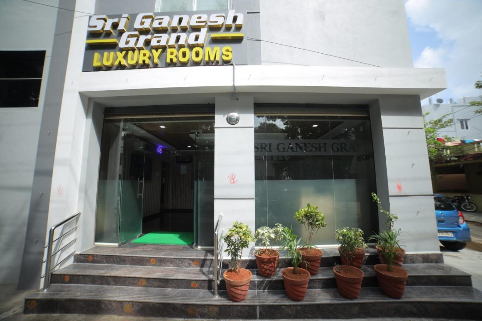 Hotel Sri Ganesh Grand Tirupati Zewnętrze zdjęcie